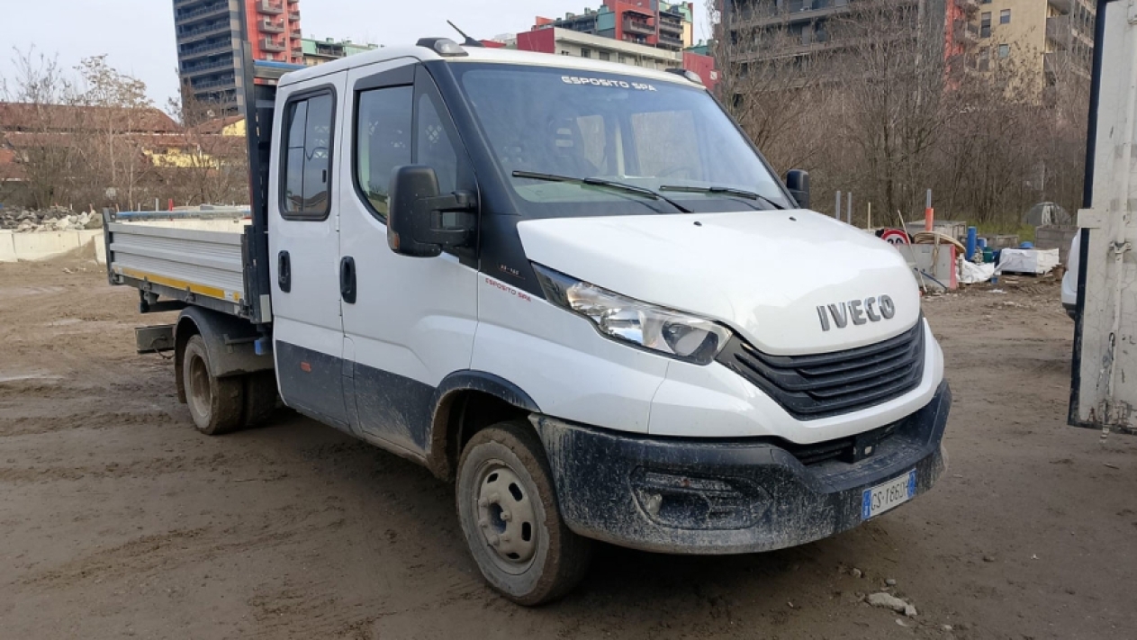 fiat-iveco-35c16d-tg-gs186dh-a2.jpg